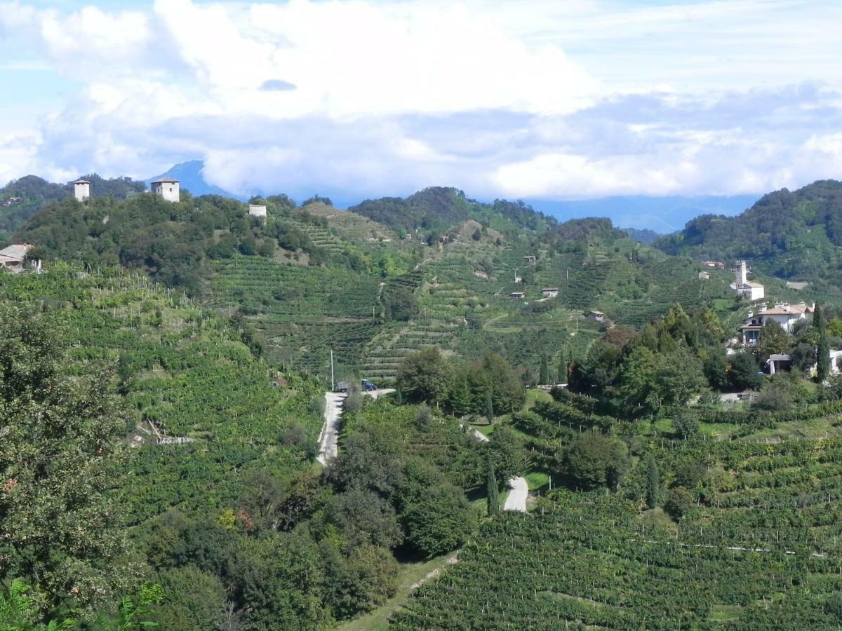 da Meri tra le colline del prosecco DOCG locazione turistica Farra di Soligo Esterno foto